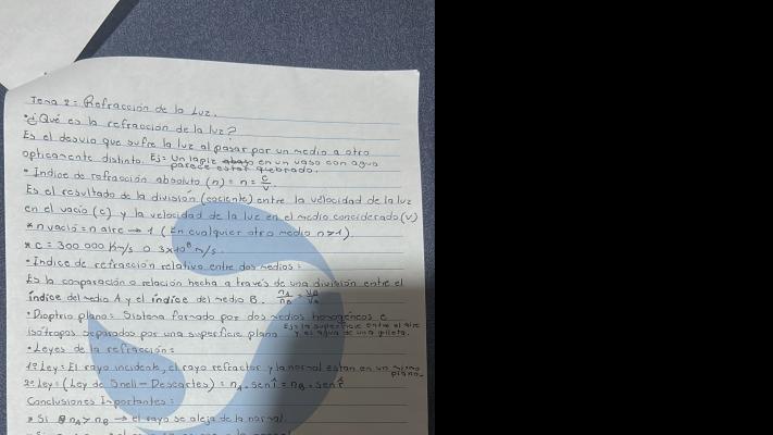 Foto de un curso de  Refracción de la Luz