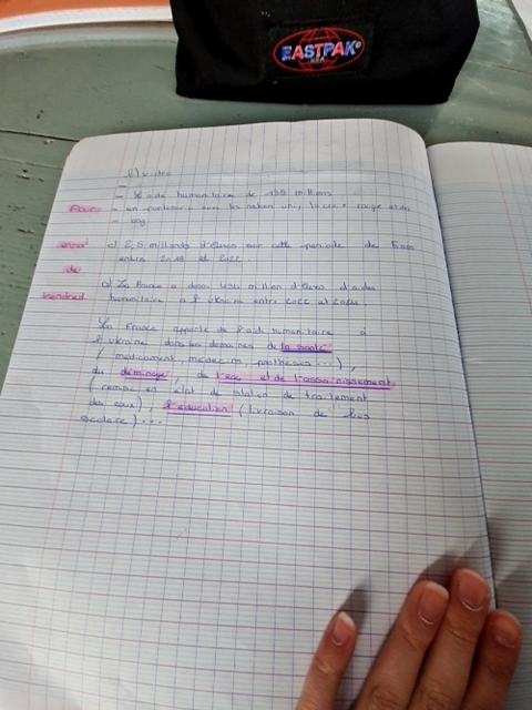 Photo d'un cours de  Aide Humanitaire de la France