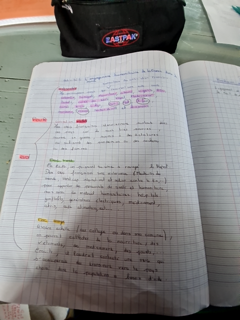 Photo d'un cours de  Engagement Humanitaire de la France