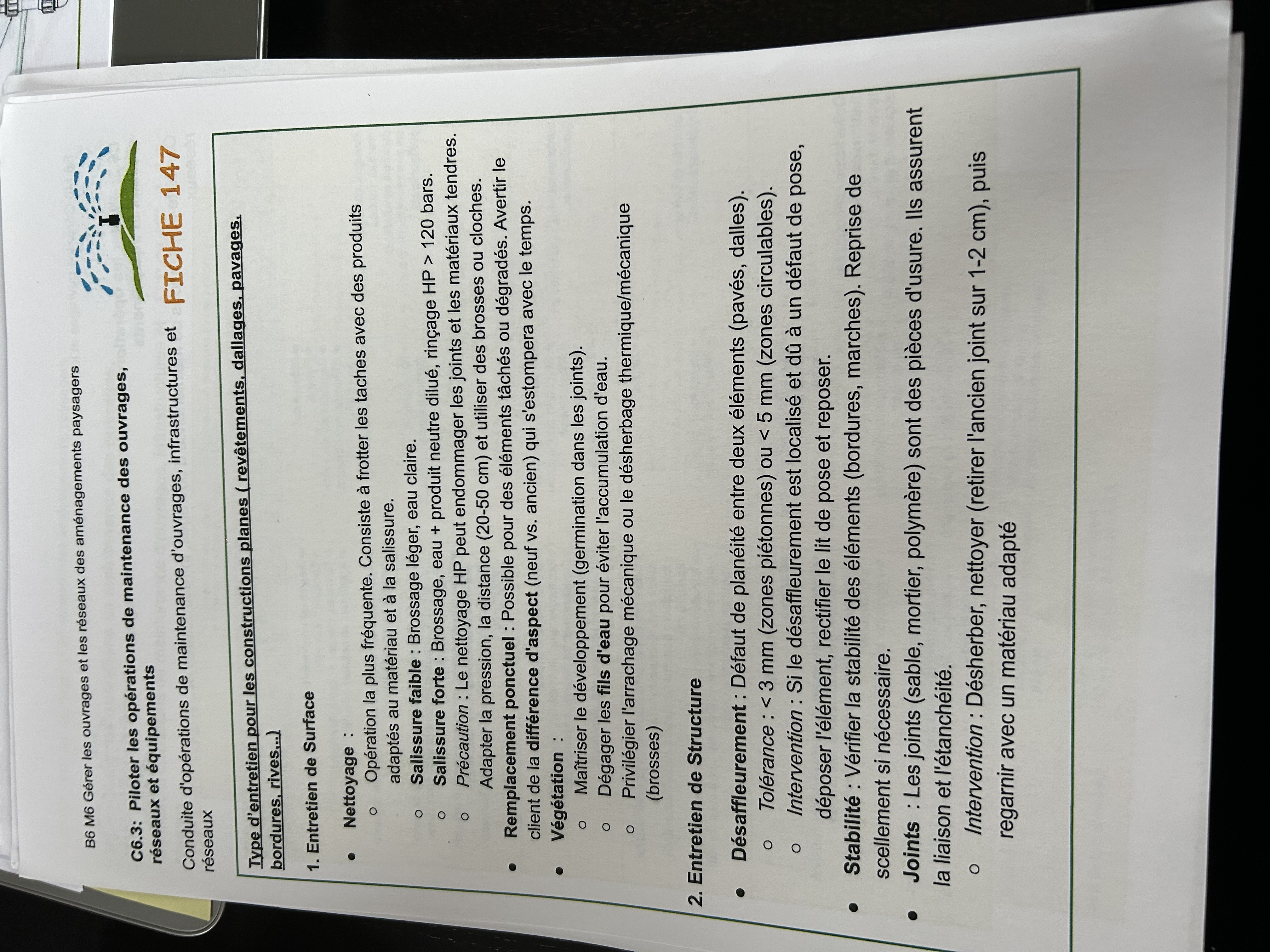 Photo d'un cours de  Entretien des constructions planes