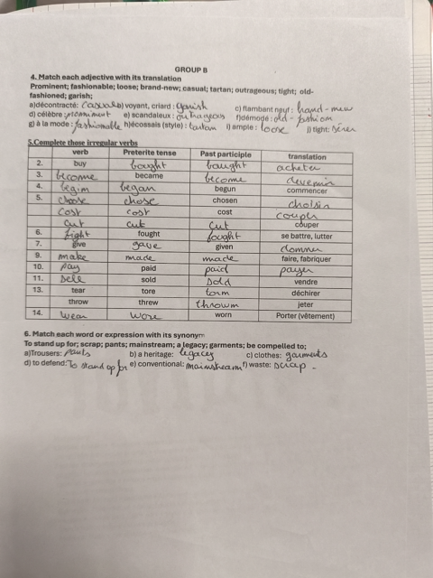 Photo d'un cours de  Exercice d'anglais : vocabulaire et verbes