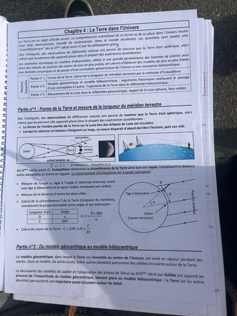 Photo d'un cours de  La Terre dans l'Univers