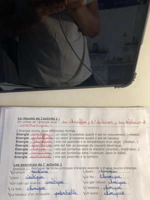 Photo d'un cours de  Les formes d'énergie expliquées