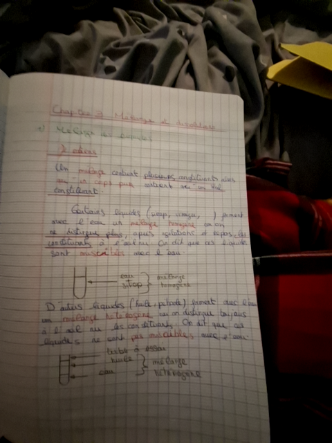 Photo d'un cours de  Mélanges Homogènes et Hétérogènes