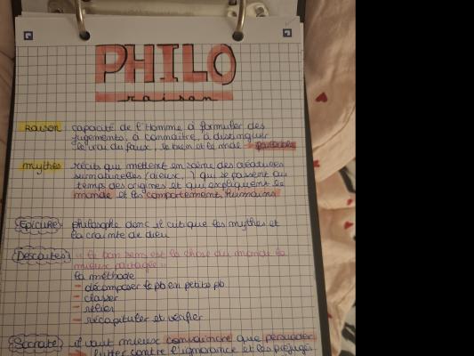Photo d'un cours de  Philosophie : Raison et Mythe