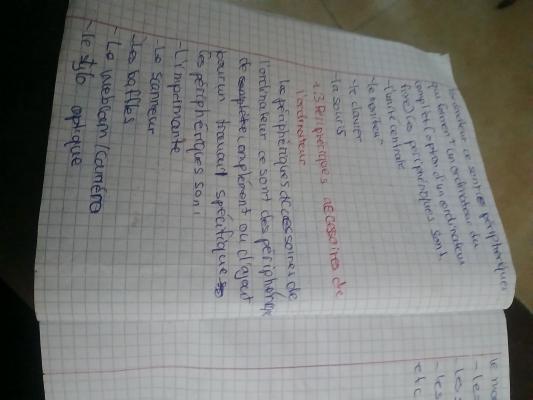 Photo d'un cours de  Périphériques d'un ordinateur