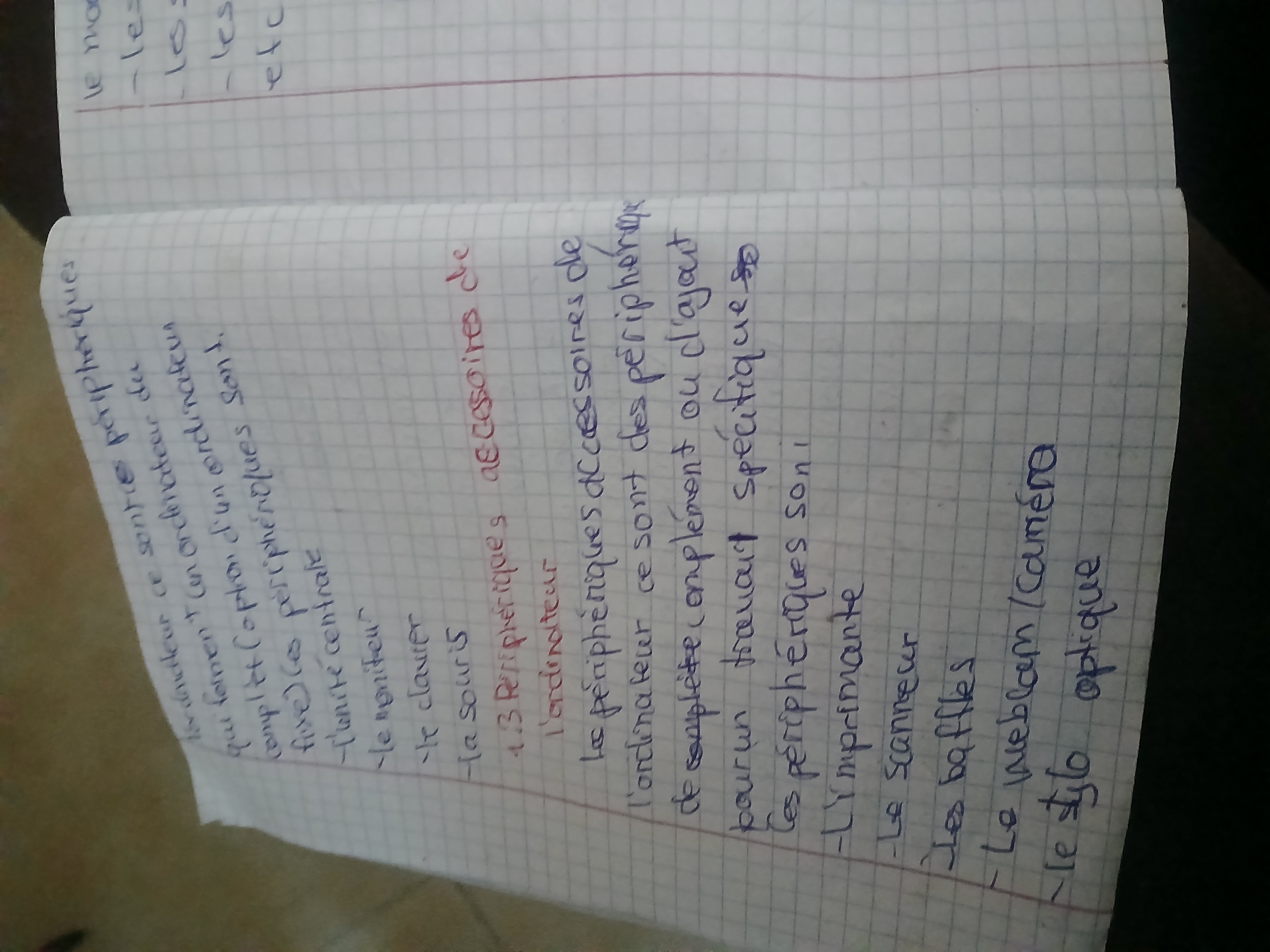 Photo d'un cours de  Périphériques d'un ordinateur