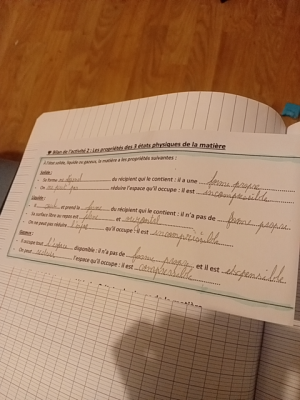 Photo d'un cours de  Propriétés des états de matière