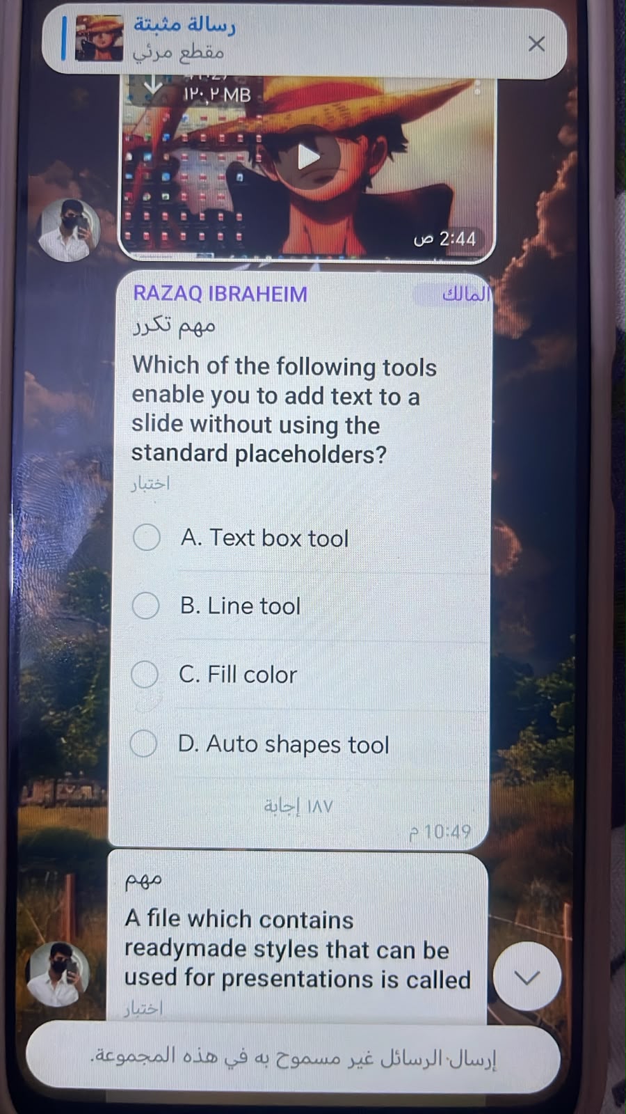 Photo d'un cours de  Questions sur outils de présentation